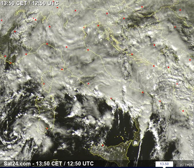 Temporali sul Lazio meridionale, Campania, Calabria, Sardegna e Basilicata - sat24.com