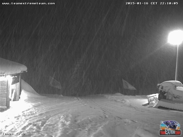 Bufera di neve a Madesimo - www.teamexitremetean.com