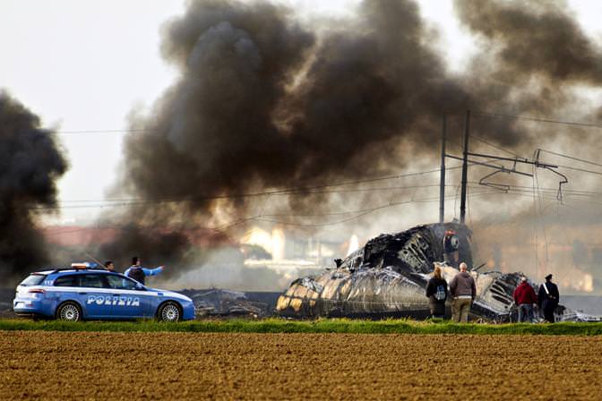 Disastro aereo Francia: nessuno è riuscito a salvarsi, foto del luogo dell’incidente