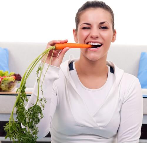 Mangiare le carote previene il rischio di cancro, parola di uno studio svizzero