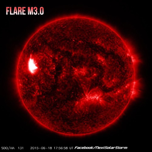Flare solare di M 3.0, brillamento di potenza moderata