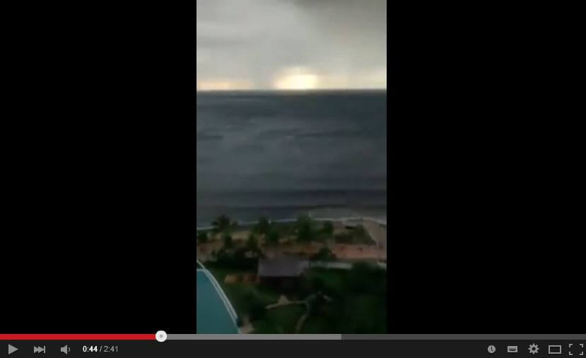 Il mare si ritira di decine di metri a Puerto Vallarta, Messico: il video