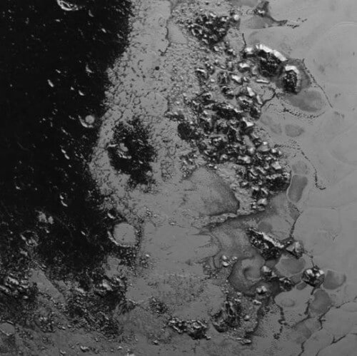 New Horizons: scoperta una seconda catena montuosa su Plutone