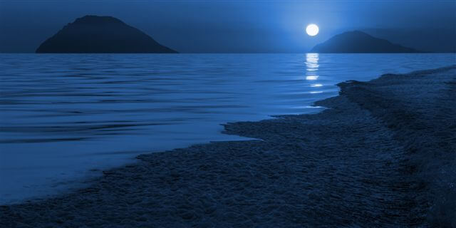 luna-blu-1.jpg