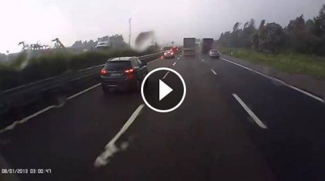Tornado Veneto: Arpav conferma F4. Video del passaggio sull’autostrada