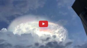 Nubi pileus in Costa Rica