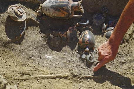 Nuova scoperta archeologica a Pompei, rinvenuta tomba di epoca preromana