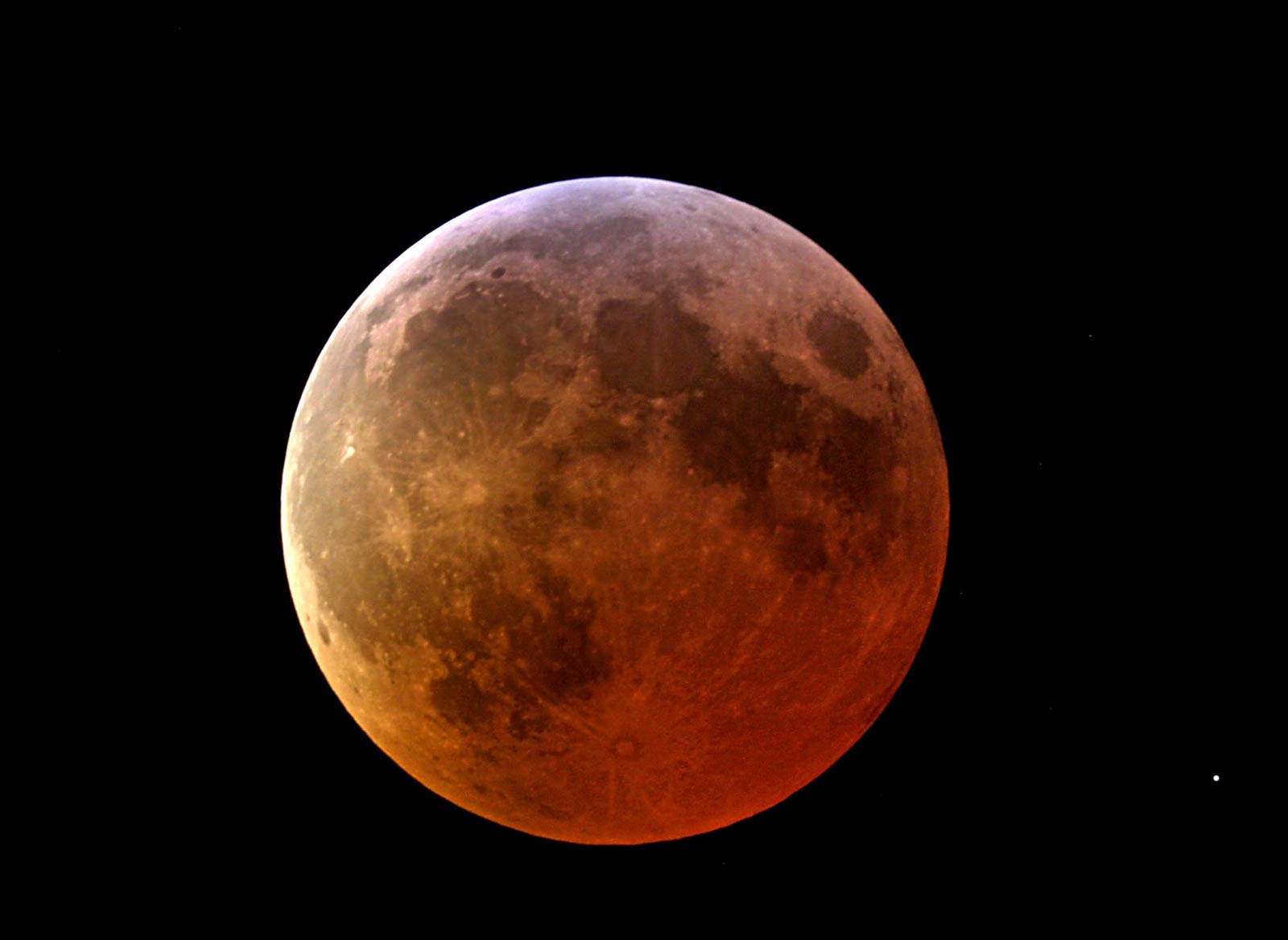 Eclissi di Luna 2015: diretta streaming superluna rossa oggi, info dove vederla
