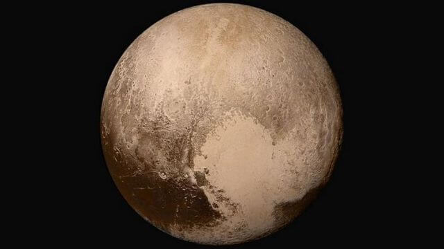 C’è vita su Plutone? La nuova teoria di Brian Cox