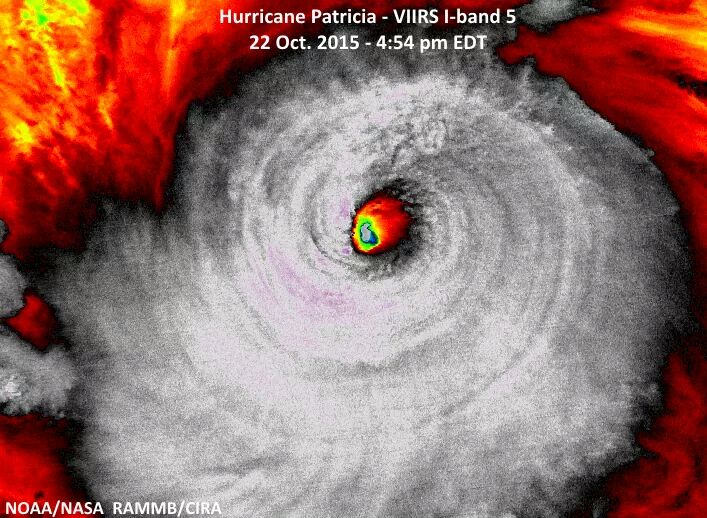 Uragano Patricia diretto verso il Messico: è devastante, rischio catastrofe