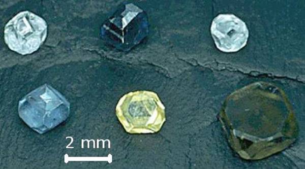 Tumori, come combatterli con i diamanti sintetici