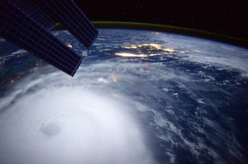 uragano joaquin scott kelly