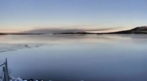 Perché un lago si ghiaccia: il video straordinario del lago Hornavan, in Svezia
