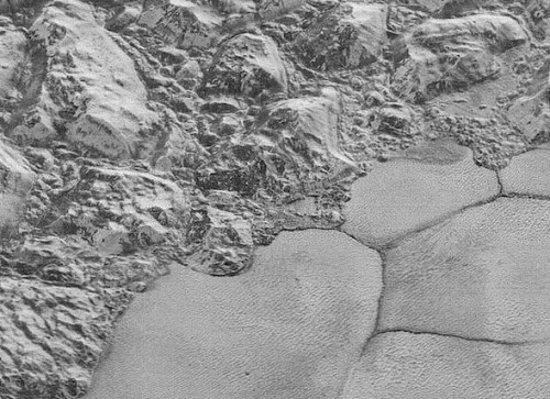 Plutone: le nuove foto mozzafiato della superficie