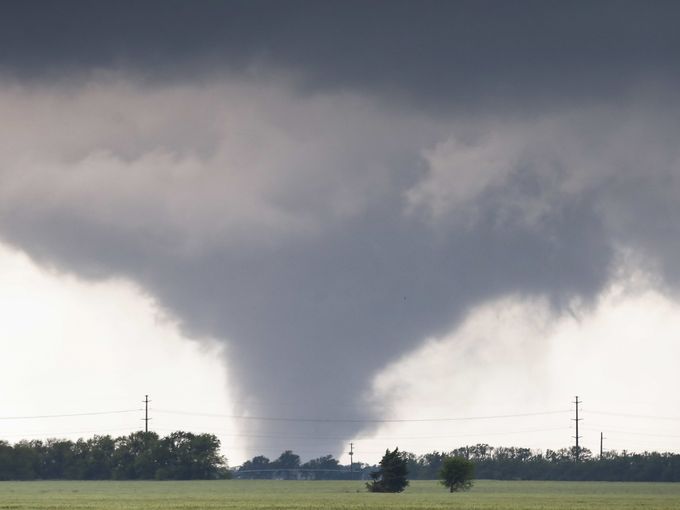 Stati Uniti: un tornado devasta il sud-est del Paese, ci sono anche sei morti