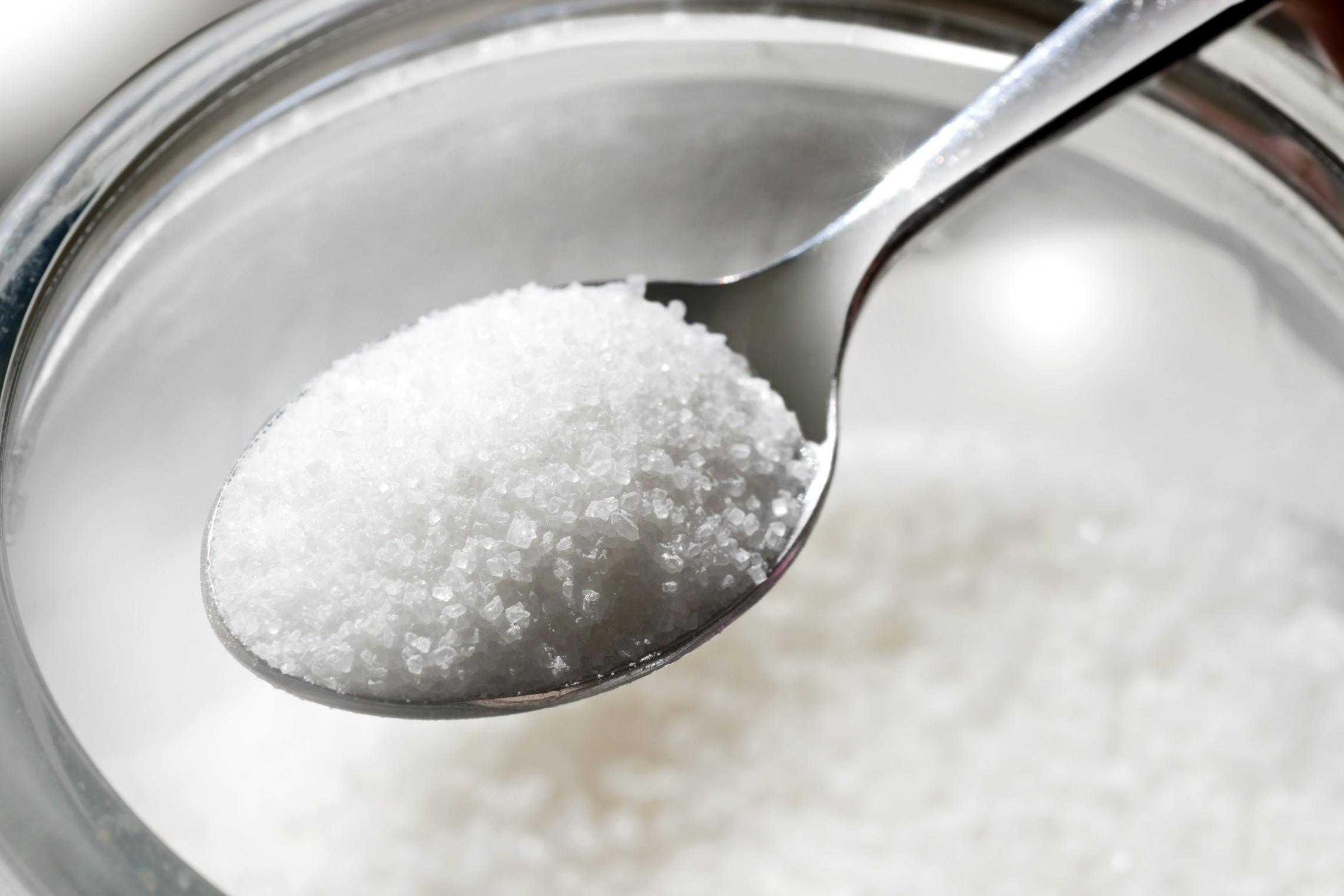 Salute: gli scienziati spiegano come lo zucchero può causare il cancro