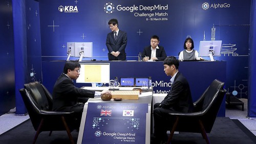 AlphaGo, l’intelligenza artificiale sconfigge il campione coreano