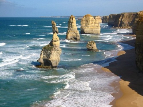 Australia, scoperte cinque colonne in calcare al largo della costa