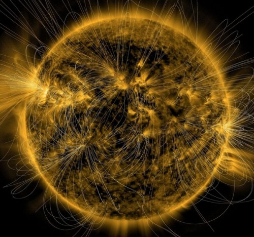 Sole: il campo magnetico ricostruito in un’immagine