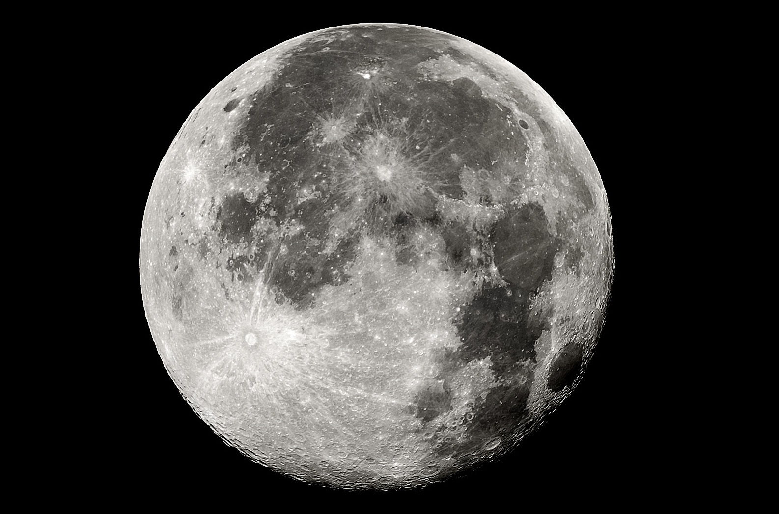 Spazio: scoperto isotopo radioattivo tra il materiale raccolto sulla Luna