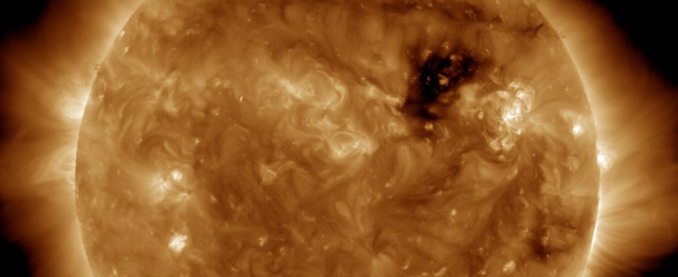 Buco coronale di enormi dimensioni avvistato sul Sole