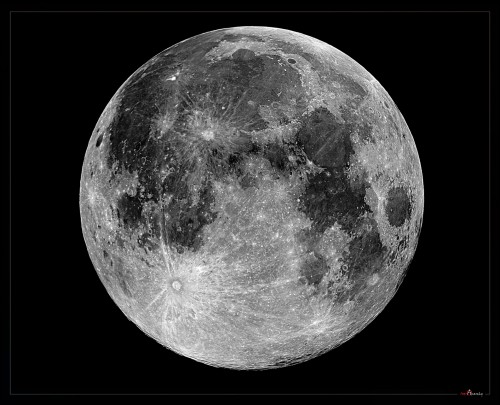 Spazio, la faccia della Luna sta cambiando velocemente