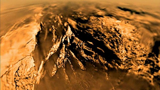 Titano, il video dello storico atterraggio sulla luna di Saturno
