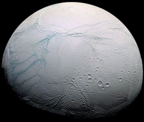 NASA: su Encelado condizioni favorevoli alla vita extraterrestre
