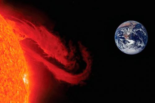 Espulsione di massa coronale del Sole: particelle cariche verso la Terra