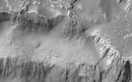 Marte: MRO riprende le ”Cascate del Niagara” del pianeta rosso