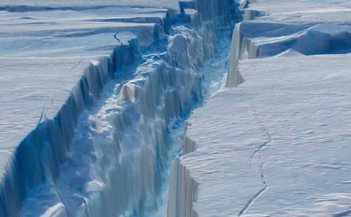 Larsen C: solo 13 km alla formazione del super iceberg