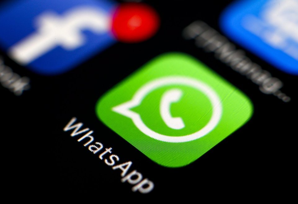 Whatsapp, come nascondere gli accessi sull’app