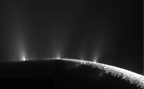 Encelado: ecco come si cercherà la vita sul satellite di Saturno