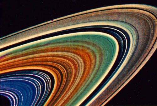 Anelli di Saturno: quando si sono formati? I dati di Cassini