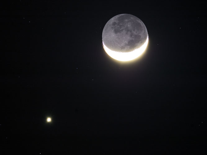Congiunzione Luna Venere accompagnata dalle kappa Cignidi