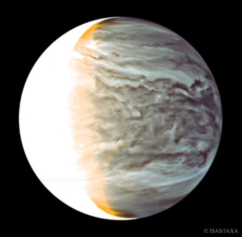 Spazio: la misteriosa velocità delle nuvole notturne di Venere