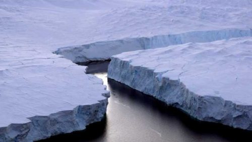 Antartide: l'iceberg A-68 nasconde ecosistema risalente a 120mila anni fa 