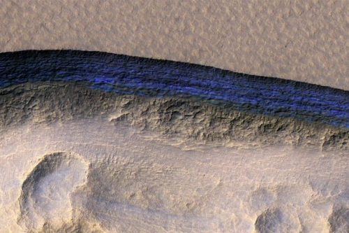 Marte: scoperti enormi depositi di ghiaccio