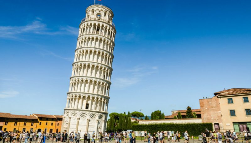 La Torre di Pisa si sta ‘raddrizzando’. Registrata diminuzione della pendenza