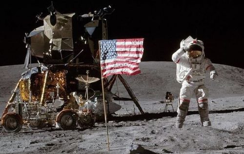 L’uomo torna sulla Luna, lo storico annuncio della Nasa