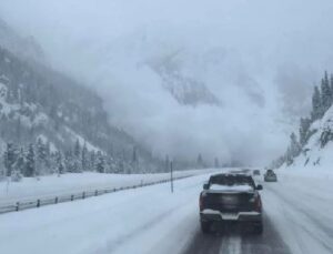 valanga sull'autostrada