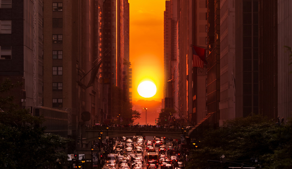 Manhattanhenge, l’origine dello spettacolare tramonto di New York