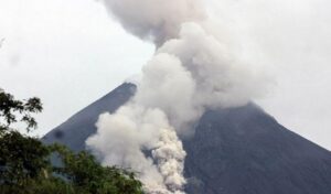 vulcano merapi