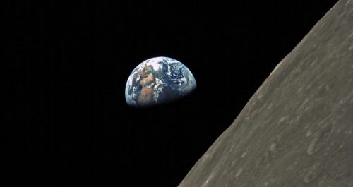 Spazio: satellite cinese precipita sulla Luna
