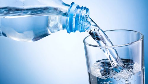 Detersivo in acqua minerale: maxi ritiro dai supermercati