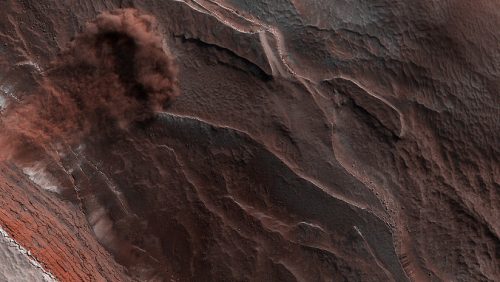 Marte: valanga di ghiaccio provoca una gigantesca nuvola di polvere