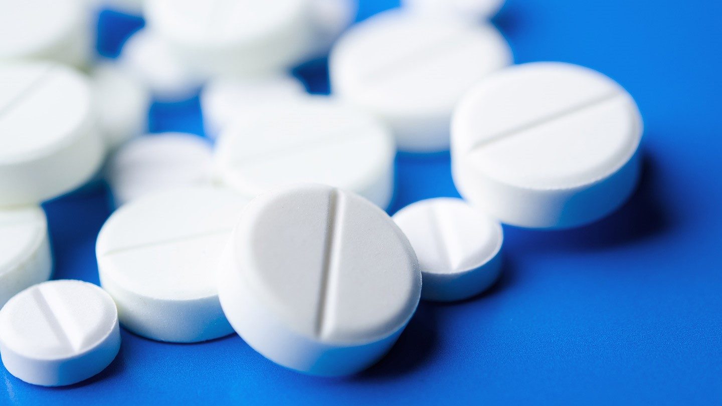 Aspirina: scoperto uno strano effetto sui polmoni
