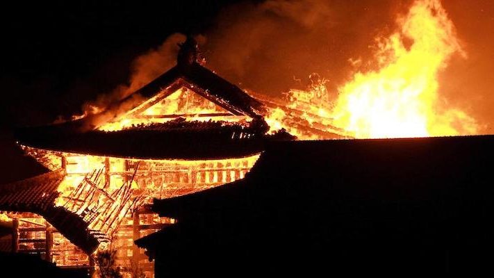 Giappone: incendio distrugge castello patrimonio dell’Unesco