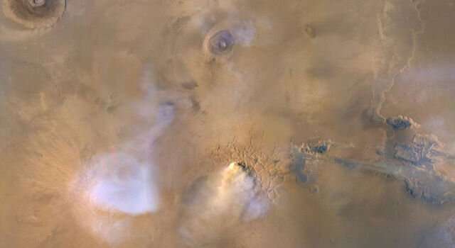 Marte: avvistate ‘torri di polvere” nell’atmosfera del pianeta rosso