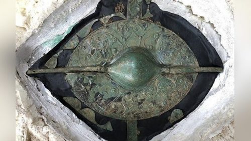 Inghilterra: scoperto incredibile scudo celtico